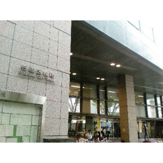 近くに施設あり