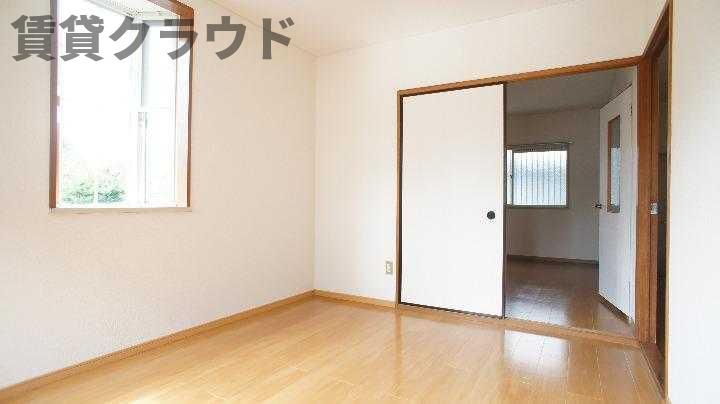 ベッドルーム