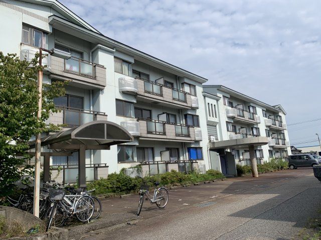 ステイツマンション泉町の外観画像