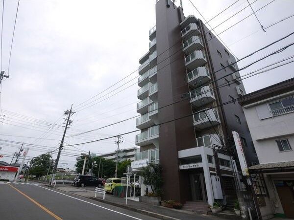 ランドマーク中平の外観画像