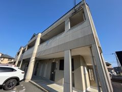 シャルムコートの外観画像