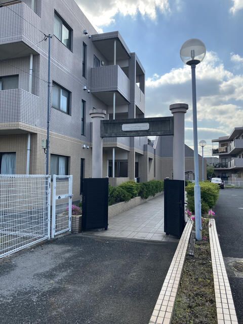 インテリジェンス川越西の外観画像