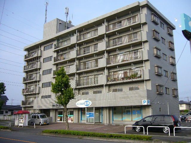 ファーストタウンの外観画像