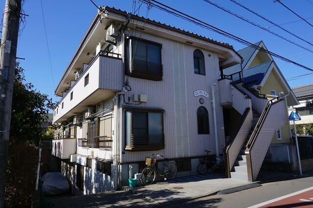 エレガンスEの外観画像