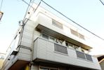 代々木パークハイムの外観