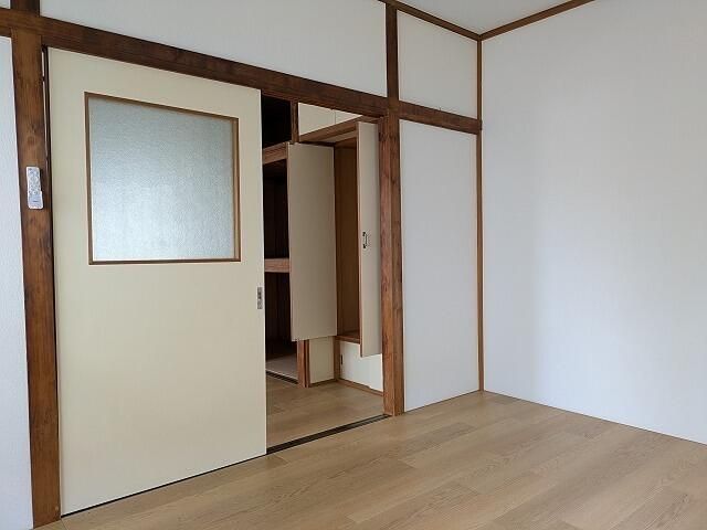 ベッドルーム
