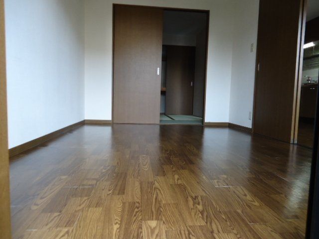 洋室