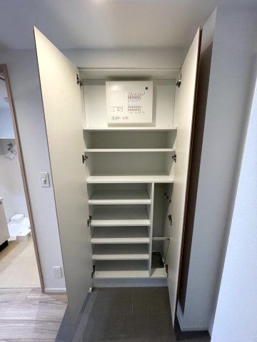 収納