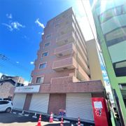 ラ・シャテロの外観画像