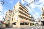 クレセント石本の外観