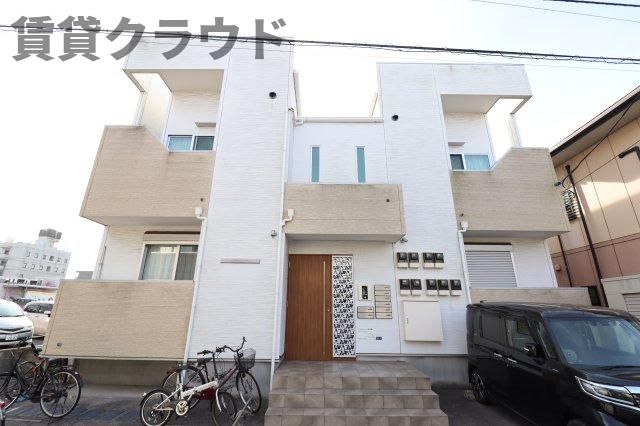 フォンティーナ本千葉の外観画像