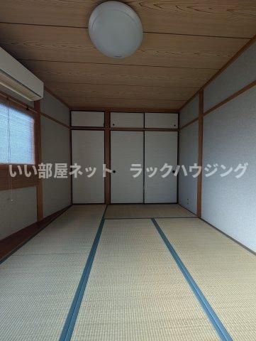 ベッドルーム