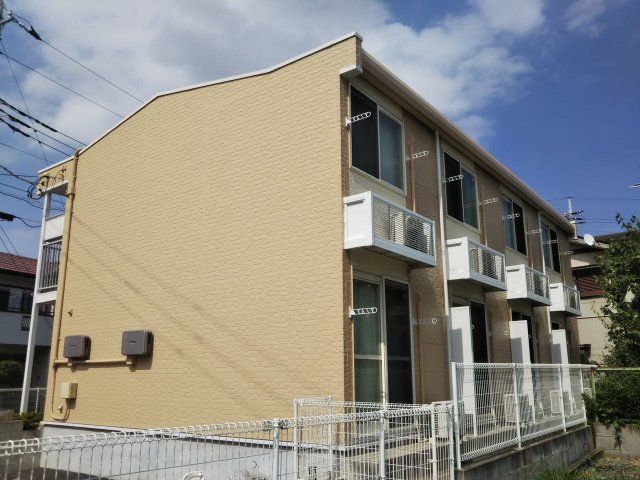 レオパレスB＆Wの外観画像