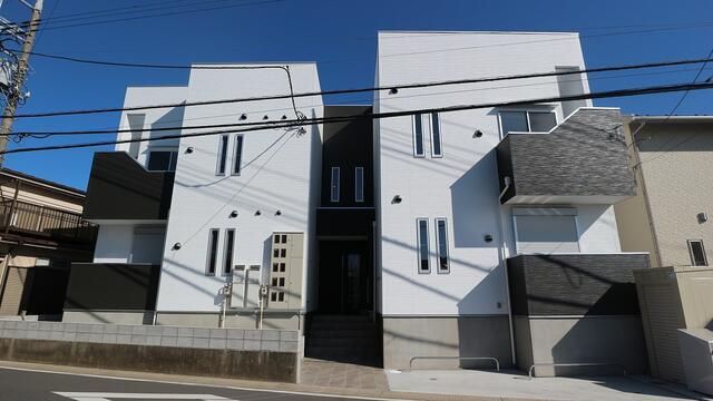GRANDTIC 大宮の外観画像