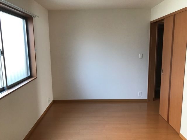 ベッドルーム