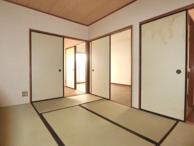 ベッドルーム