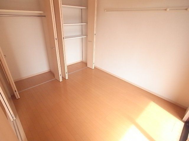 ベッドルーム