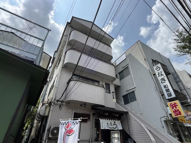 和泉屋ビルの外観画像