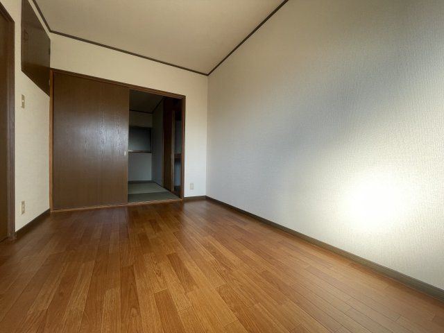 ベッドルーム