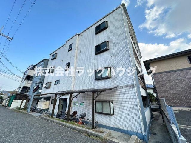 秀和第二ハイツの外観画像