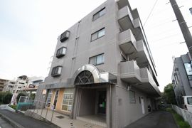 粟飯原マンションの外観画像
