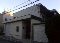 BEE HOUSEの外観画像