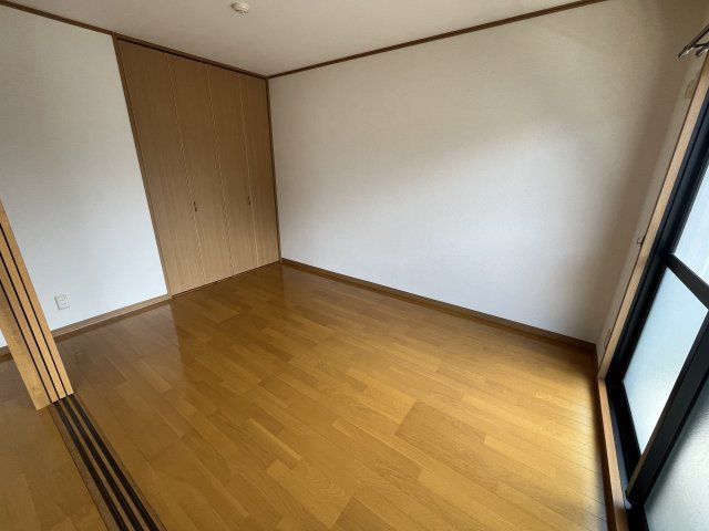 ベッドルーム