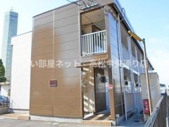 レオパレスヴィルヌーブの外観画像