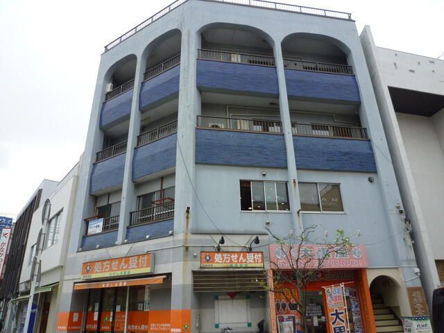 長島ビル3階の外観画像