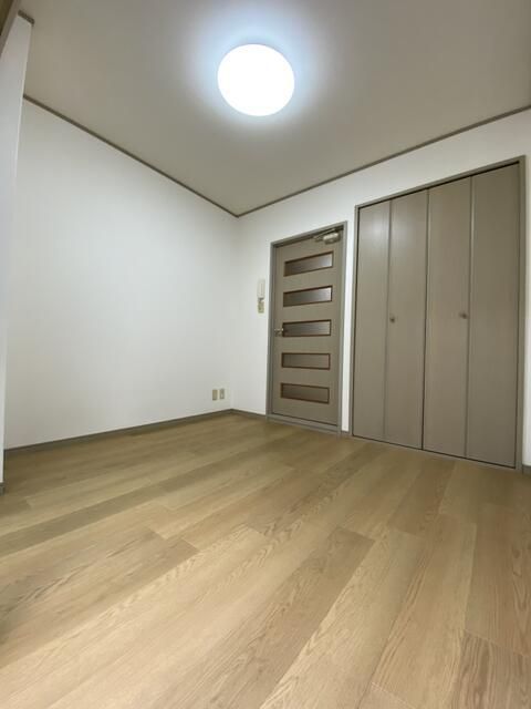 ベッドルーム