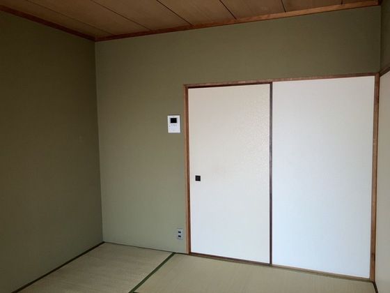 ベッドルーム