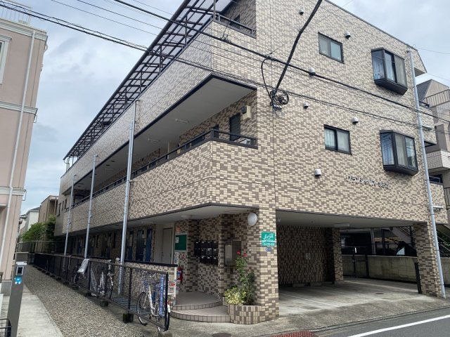 グランシャリオまちだの外観画像