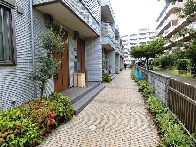 近くに施設あり