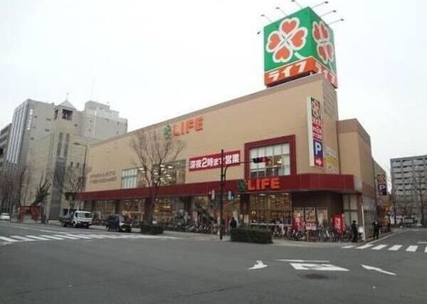近くに施設あり