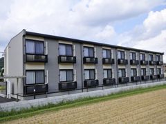 レオパレス美作の外観画像