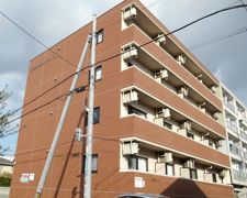 サダーズ伊福町の外観画像