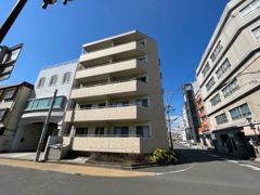 ヴィクトワ―ル大供の外観画像