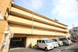 秋山ビルの外観画像
