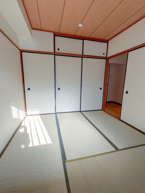 ベッドルーム