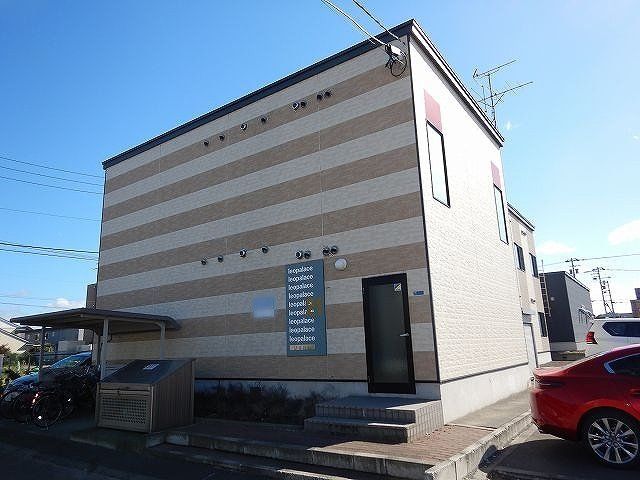 レオパレスひまわりの外観画像