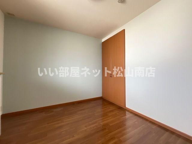 ベッドルーム