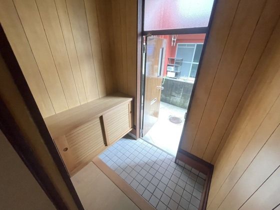 玄関