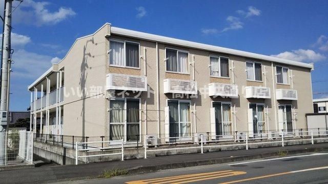 レオパレスアークの外観画像