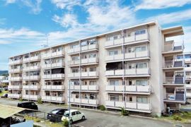 ビレッジハウス服部5号棟の外観画像