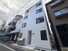 フラシア鶯谷の外観画像