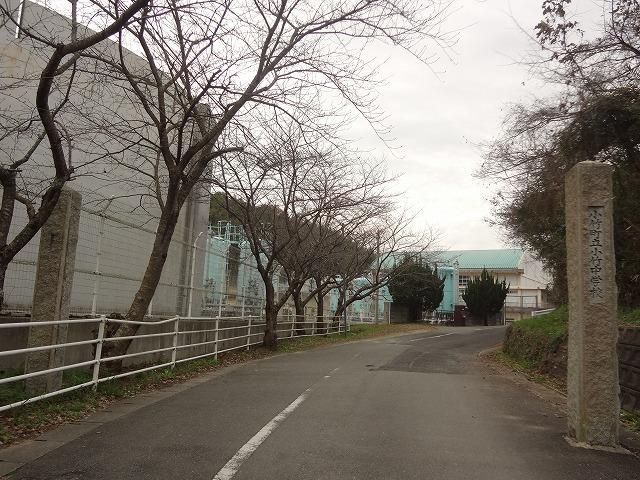 小竹町立小竹中学校(3100m)
