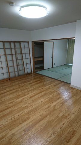 ベッドルーム