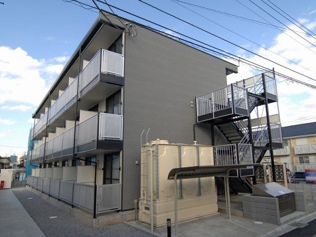 レオパレスレイルウェイヒルズの外観画像