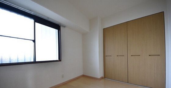 ベッドルーム