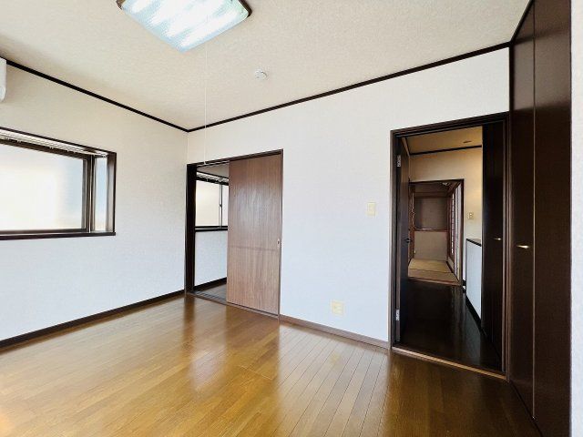 洋室